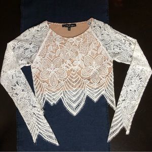 NWOT For Love And Lemons Size S white Top